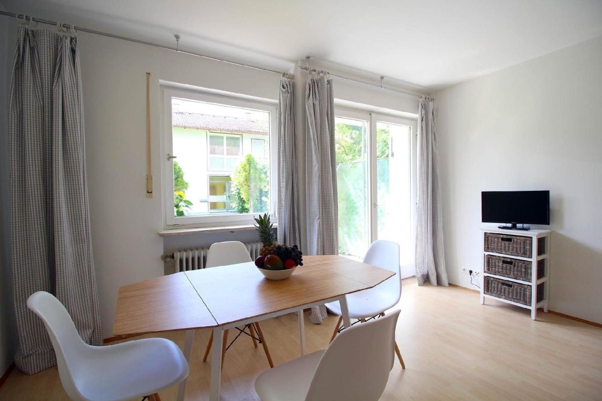Apartment In Mit Terrasse Garmisch-Partenkirchen